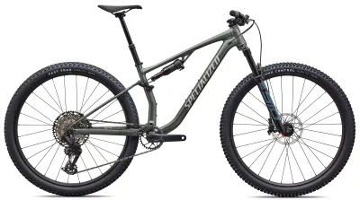 Specialized Chisel Comp gloss charcoal tint over silver dust/dolomite metallic 2026 Barva: stříbrnošedá, Velikost: S
